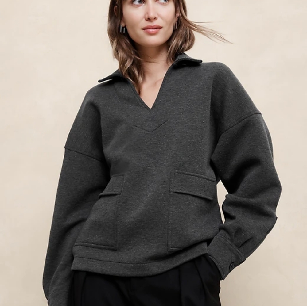 NWT Banana Republic Gray Knit Sweatershirt with V-Neck